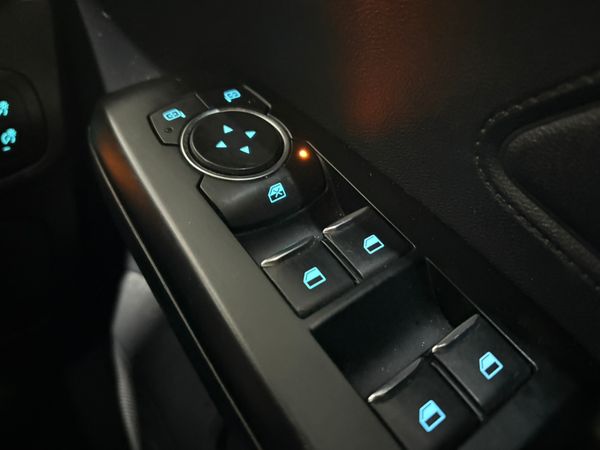 2018 Ford Focus Zetec 1.0 100 Bhp NEW MODEL 373123064