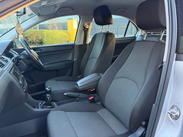 SEAT Toledo 1.2 TSI 373123406