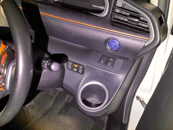 2019 Toyota Sienta Automatic Hybrid 7 Seater famil 373165397