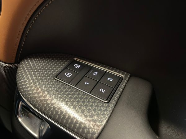 221 Range Rover Sport P400e  HSE Dynamic SV Paint 373167204