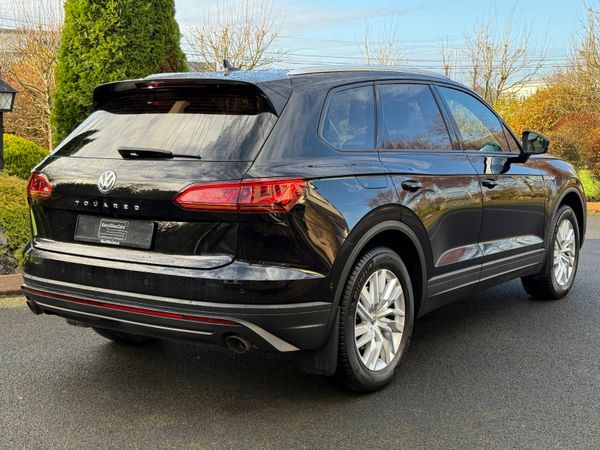 Now Reserved! *Low Kms* 191 Volkswagen Touareg! 373161364