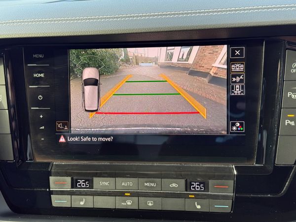 Now Reserved! *Low Kms* 191 Volkswagen Touareg! 373161371