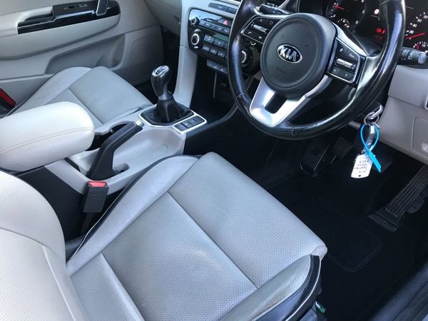 201 Kia Sportage k3 1.6 diesel 373190942