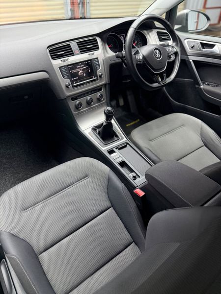 Now Reserved - Volkswagen Golf 2015( 373193402