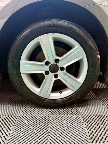 Now Reserved - Volkswagen Golf 2015( 373193436