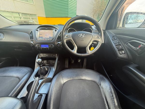 Hyundai ix35 1.7 CRDI High Spec 373208019