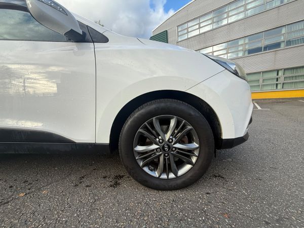 Hyundai ix35 1.7 CRDI High Spec 373208010