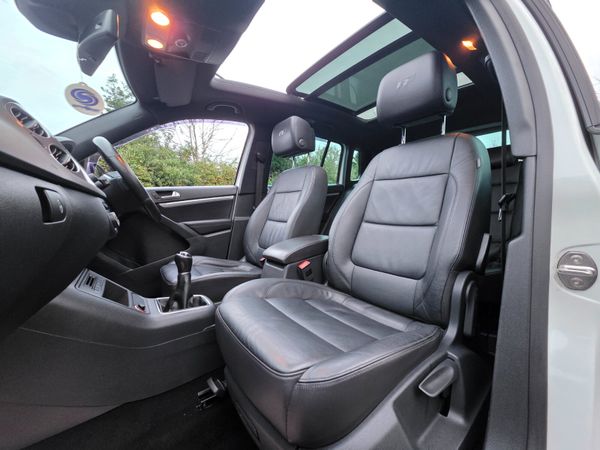 Volkswagen Tiguan  R-Line *SUNROOF* Diesel 2016 373239984