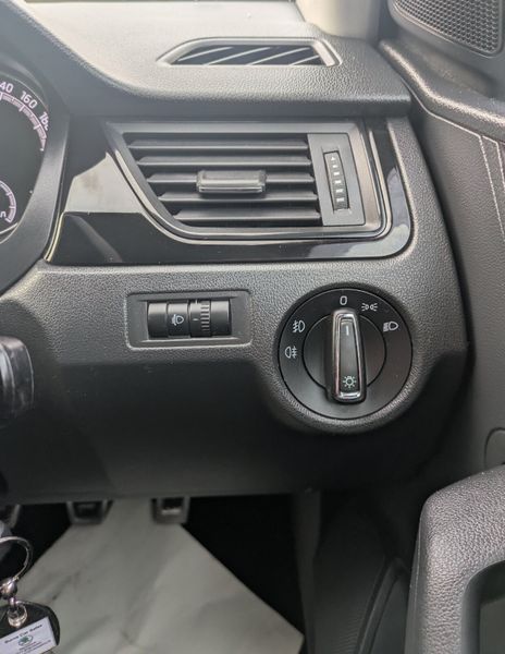 Skoda Rapid Ambition 1.0L NCT 01/27 373247971