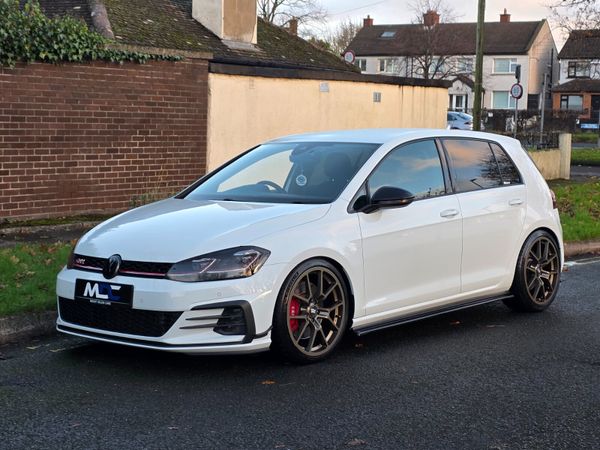 Volkswagen Golf GTI MK7.5 Performance DSG 2017 373242910
