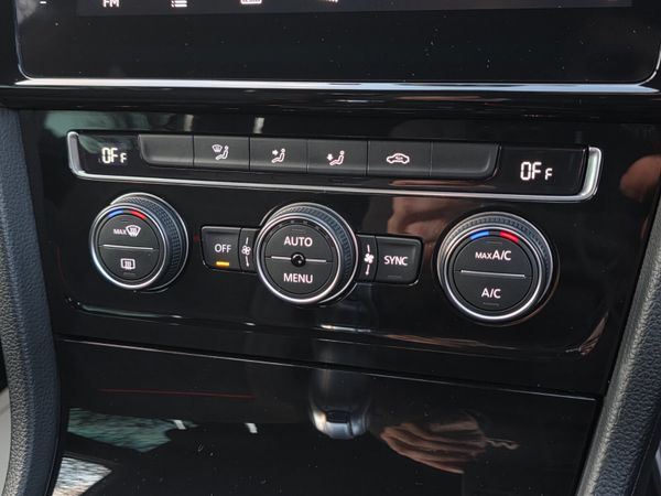 Volkswagen Golf GTI MK7.5 Performance DSG 2017 373242924