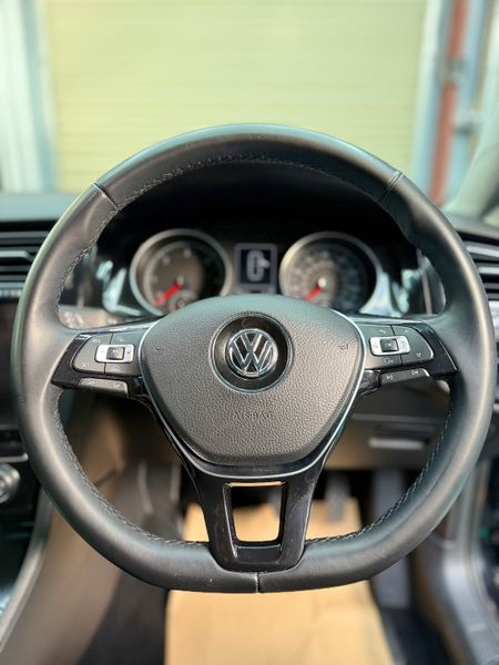 Now Reserved - Volkswagen Golf 2017(172) 373255870