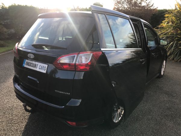 12 FORD GRAND C-MAX TITANIUM 1.6 PETROL 7 SEATER.. 373276629