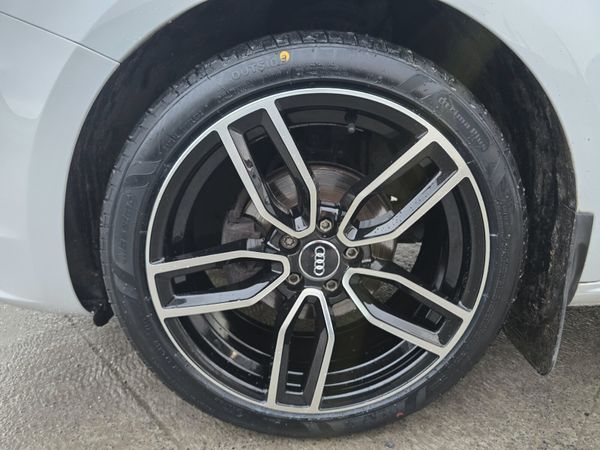 2015 AUDI A1 1.6 TDI SPORT 373289872