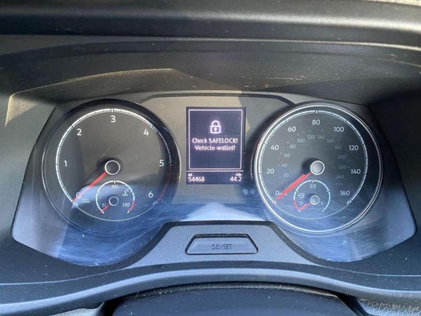 Volkswagen Transporter 2022 373281246