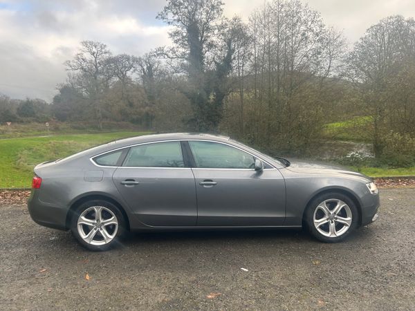 Audi A5 2013, service history 373302139