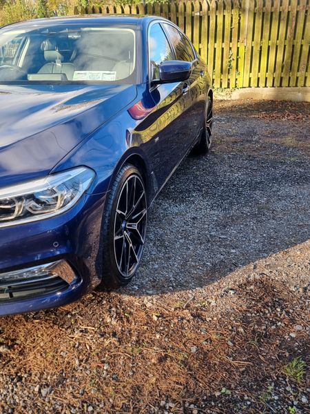 2018 BMW 5-Series Automatic Huge Spec 373324155