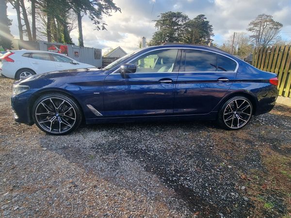 2018 BMW 5-Series Automatic Huge Spec 373324538