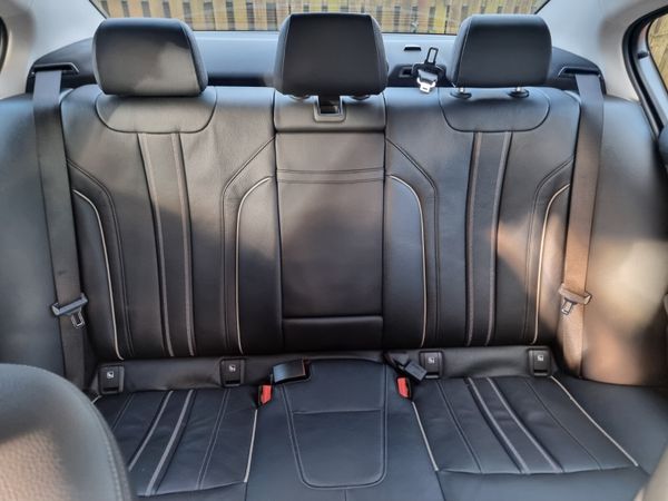 2018 BMW 5-Series Automatic Huge Spec 373324766