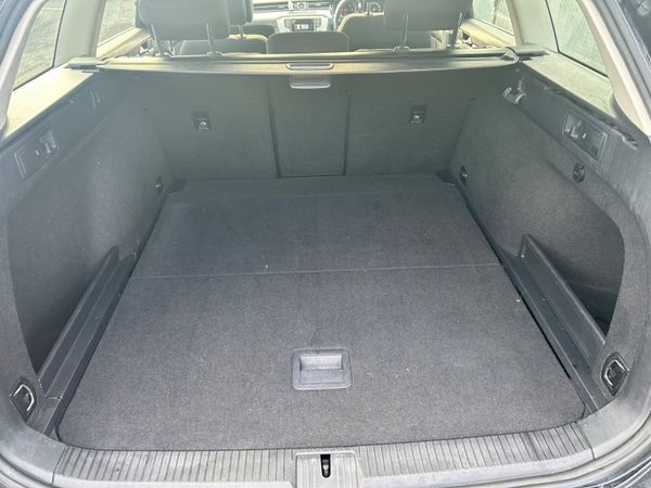 Volkswagen Passat 2015, estate , belt done 373322377