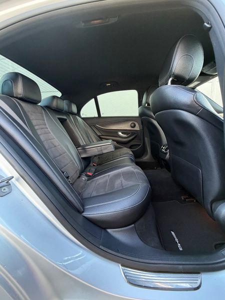 Mercedes-Benz E220d AMG NightPack 373334150