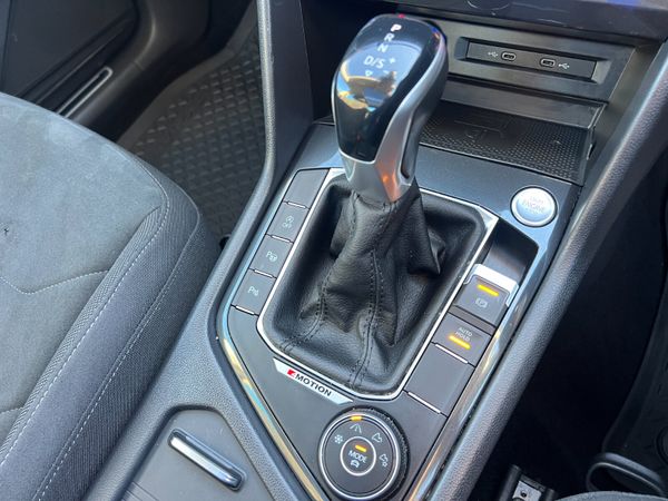 2021 Volkswagen Tiguan Elegance 4Motion 2.0 TDI 373339838