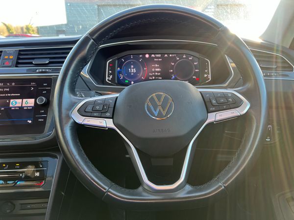 2021 Volkswagen Tiguan Elegance 4Motion 2.0 TDI 373339831