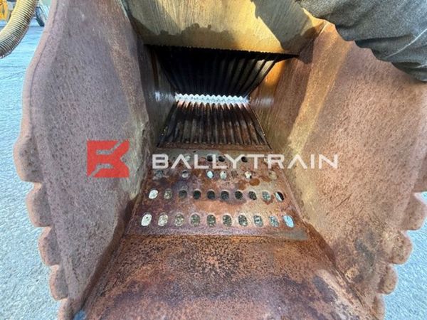 MB BF60.1 Crusher Bucket (13-20Ton) 373333621