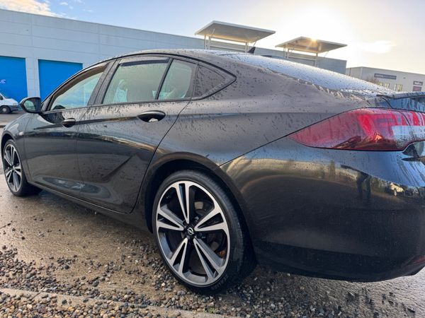 Opel Insignia 2018 1.6d low mileage 373349392