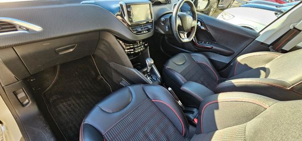 2016 Peugeot 208 GT Line 373357286