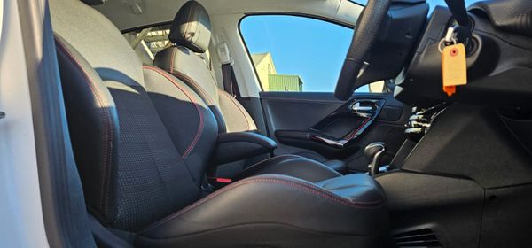 2016 Peugeot 208 GT Line 373357294