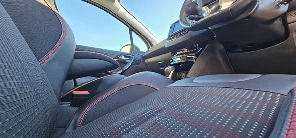 2016 Peugeot 208 GT Line 373357297