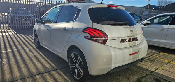 2016 Peugeot 208 GT Line 373357305