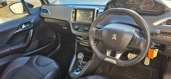 2016 Peugeot 208 GT Line 373357301