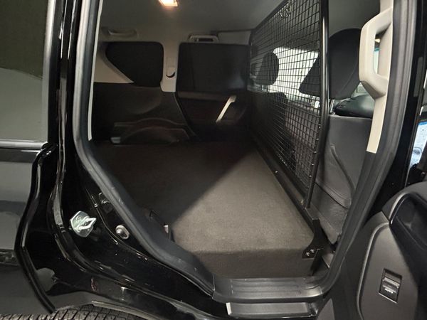 241 TOYOTA LANDCRUISER LWB 2.8 AUTO = IMMACULATE = 373381826