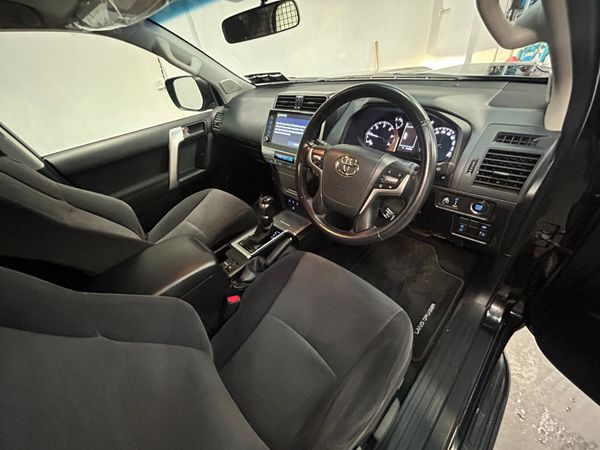 241 TOYOTA LANDCRUISER LWB 2.8 AUTO = IMMACULATE = 373381828