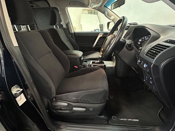 241 TOYOTA LANDCRUISER LWB 2.8 AUTO = IMMACULATE = 373381838