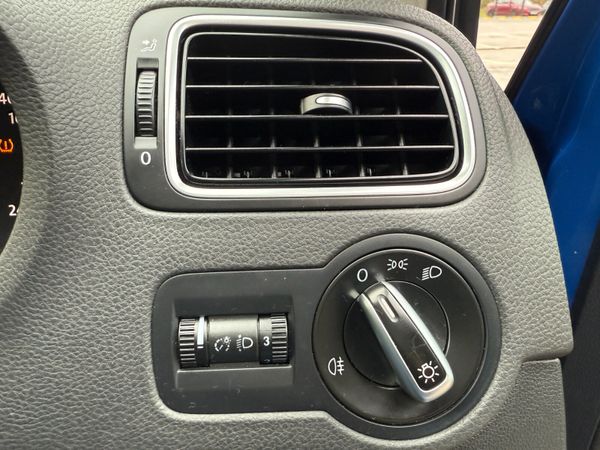 Volkswagen Polo 2013 373415610