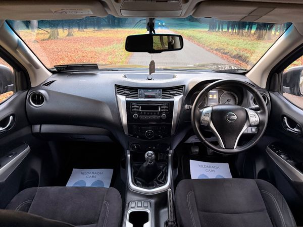 Nissan Navara 2016 Crew Cab Pick Up 373429300
