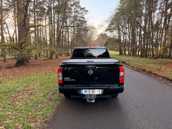 Nissan Navara 2016 Crew Cab Pick Up 373429303
