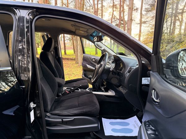 Nissan Navara 2016 Crew Cab Pick Up 373429335