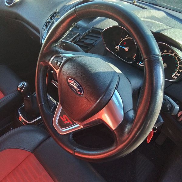 Ford Fiesta 2012 St style 373421544