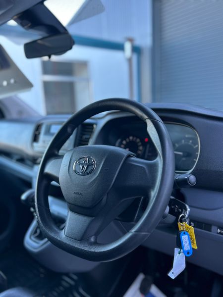 2021 Toyota Proace - Reverse cam & A/C 373434413