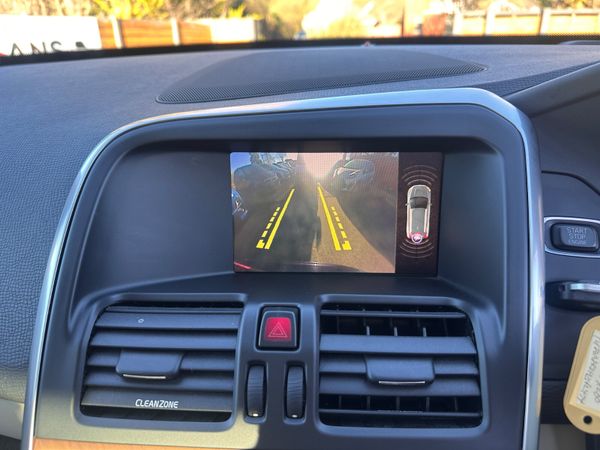 2017 VOLVO XC60 AUTO 2.0 DIESEL PANORAMIC ROOF 373430043