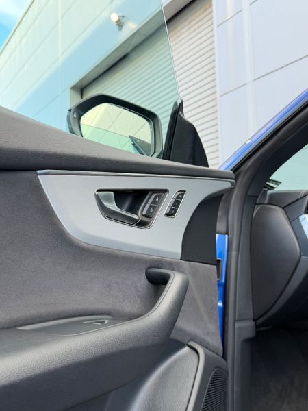 232 Audi Q8 60 TFSI e Competition 373433961