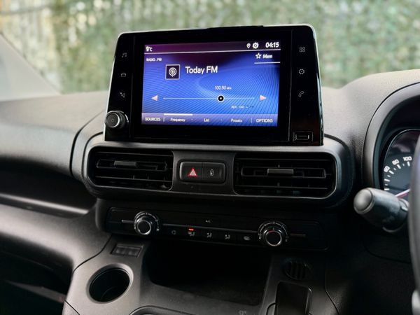 Toyota Proace City 1.5d SWB 373444489