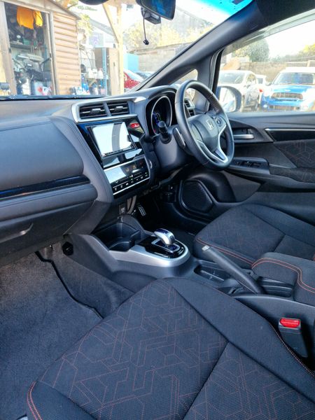 2015 Honda Fit|Sports Pack| High spec 373449251