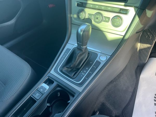 Volkswagen Golf 2016, 1.2 TSI 5DR AUTO LOW KMS 373472762