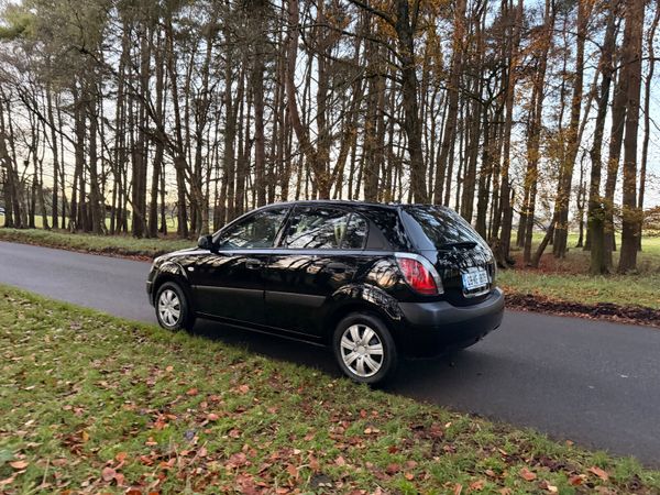 Kia Rio 2009 1.4 Hatchback Low Mileage 373484046