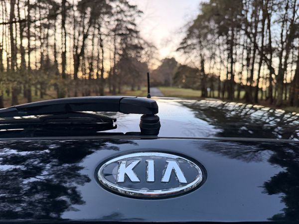 Kia Rio 2009 1.4 Hatchback Low Mileage 373484077